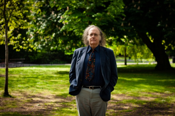 Oscail an phortráid