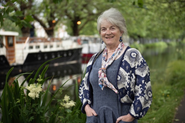 Oscail an phortráid